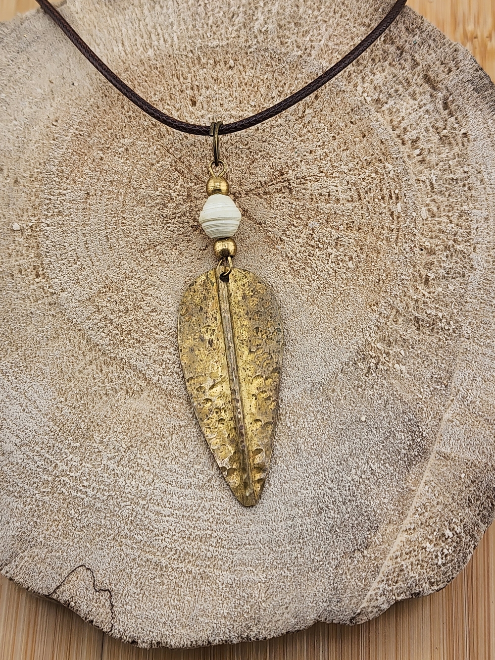 18in Adjustable Boho Gold Tone Leaf Pendant Necklace - White Bead Accent